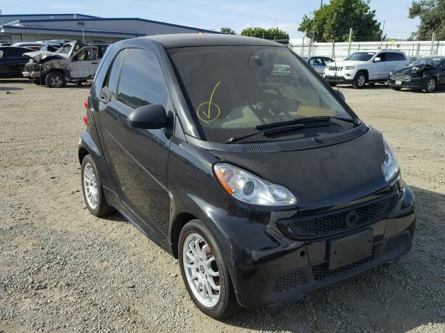 WMEEJ9AAXDK673405 - 2013 SMART FORTWO ELE GREEN photo 1