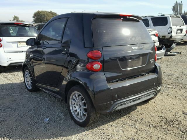 WMEEJ9AAXDK673405 - 2013 SMART FORTWO ELE 绿色 照片 3