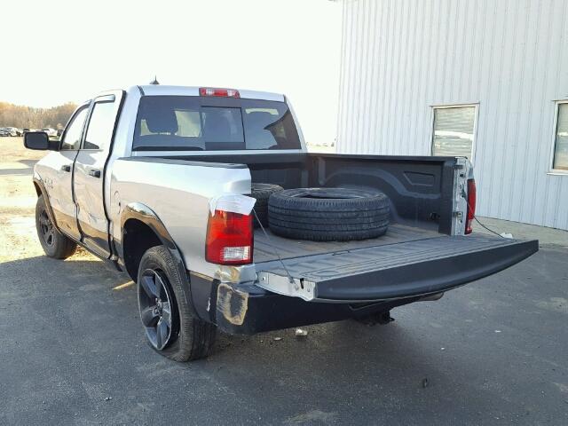 1C6RR7LT2FS754033 - 2015 RAM 1500 SLT Gümüş foto 3