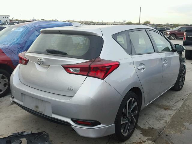 JTNKARJE5GJ501549 - 2016 TOYOTA SCION IM SILVER photo 4