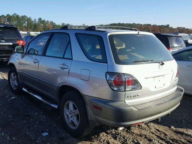 JTJGF10U820134485 - 2002 LEXUS RX 300 SILVER photo 3