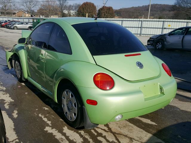 3VWCB21CX2M426660 - 2002 VOLKSWAGEN NEW BEETLE 绿色 照片 3