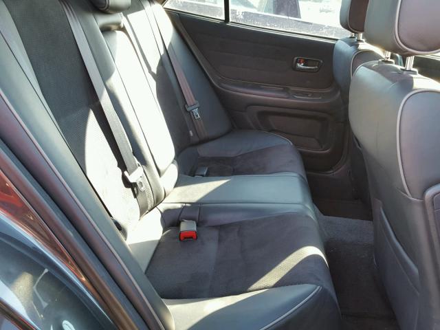 JTHBD192430077142 - 2003 LEXUS IS 300 GRAY photo 6