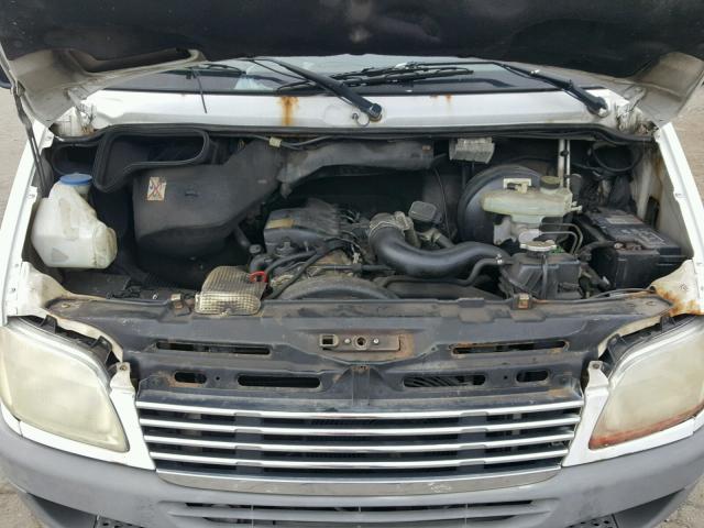 WDYPD744065872025 - 2006 FREIGHTLINER SPRINTER 2 WHITE photo 7