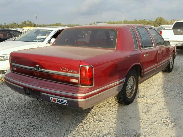 1LNLM82W5RY705002 - 1994 LINCOLN TOWN CAR S MAROON photo 4