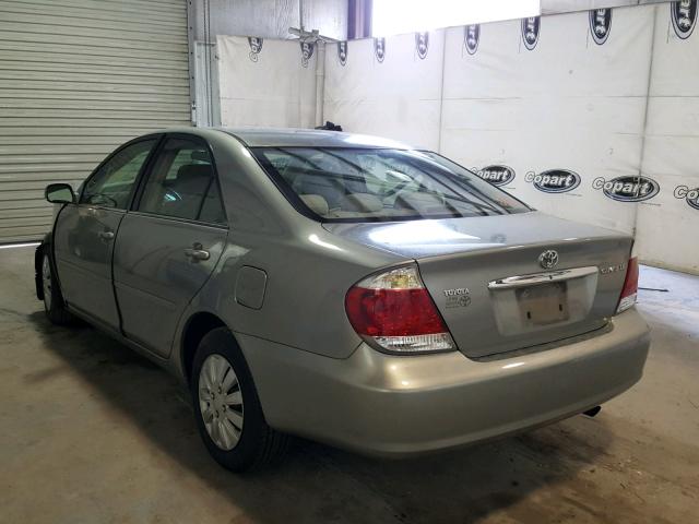 4T1BE32KX6U697491 - 2006 TOYOTA CAMRY LE GRAY photo 3