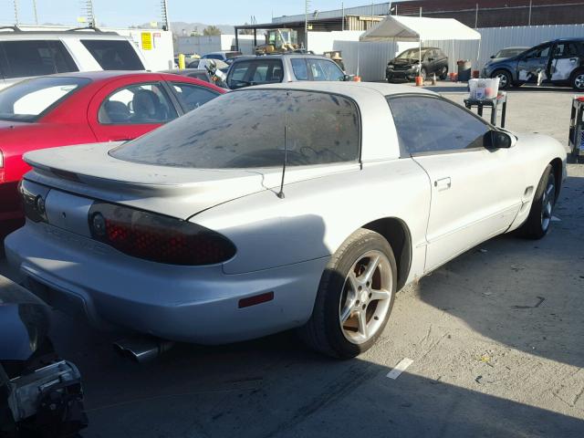 2G2FS22K8Y2132324 - 2000 PONTIAC FIREBIRD GRAY photo 4