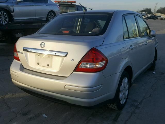 3N1BC11E37L453934 - 2007 NISSAN VERSA S SILVER photo 4