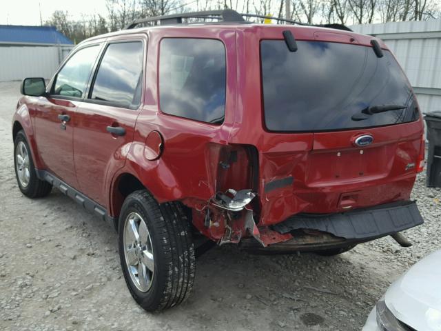 1FMCU9DG0BKB83187 - 2011 FORD ESCAPE XLT RED photo 3