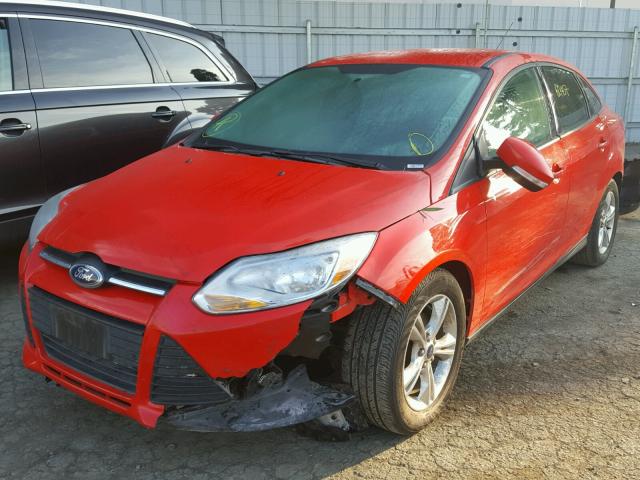 1FADP3F22EL318284 - 2014 FORD FOCUS SE RED photo 2