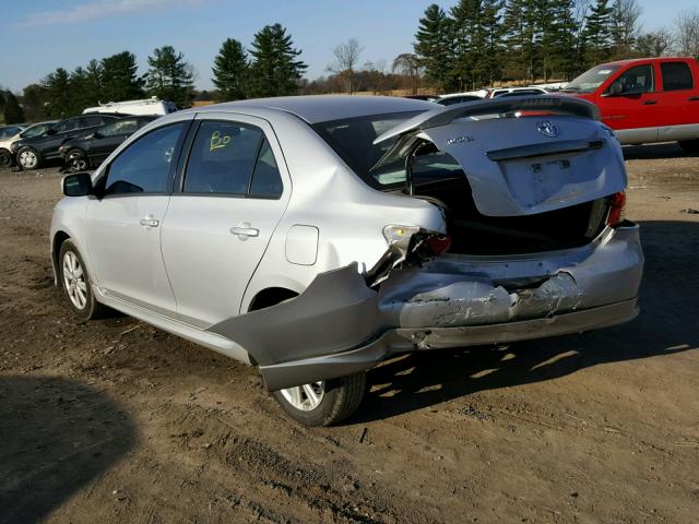 JTDBT903191299147 - 2009 TOYOTA YARIS SILVER photo 3