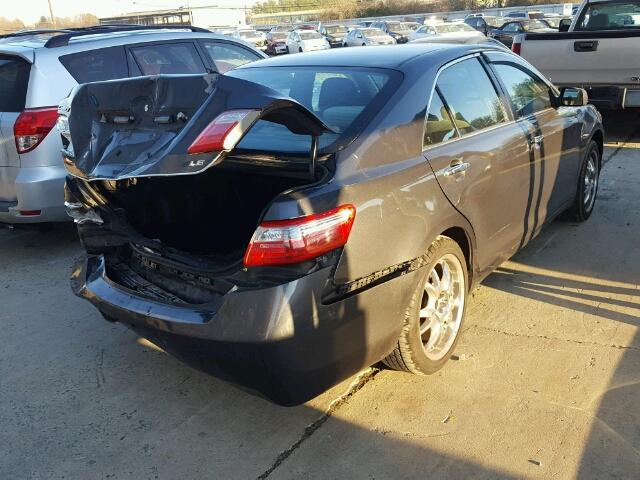 4T1BE46KX8U239288 - 2008 TOYOTA CAMRY CE GRAY photo 4