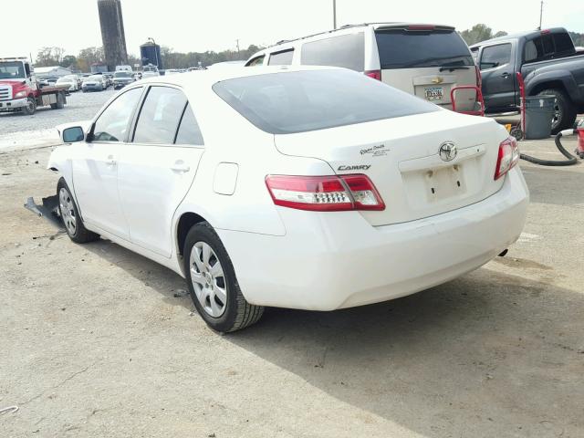 4T1BF3EK7BU583838 - 2011 TOYOTA CAMRY BASE WHITE photo 3