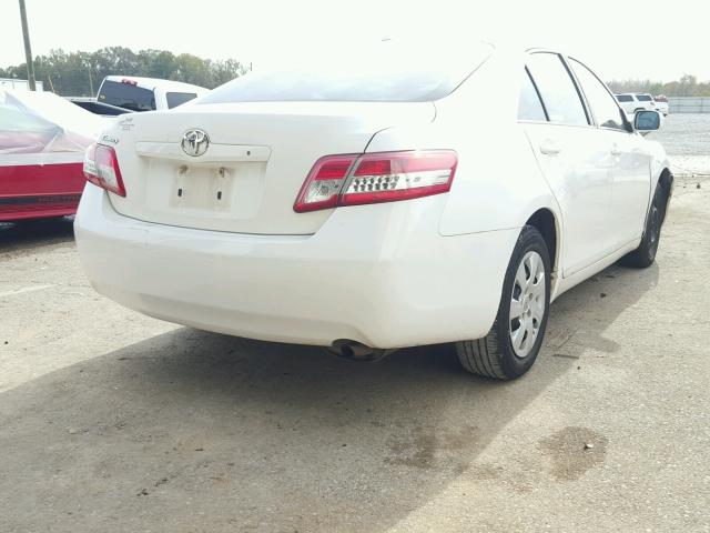 4T1BF3EK7BU583838 - 2011 TOYOTA CAMRY BASE WHITE photo 4