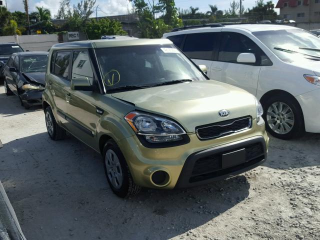 KNDJT2A52D7595741 - 2013 KIA SOUL GREEN photo 1