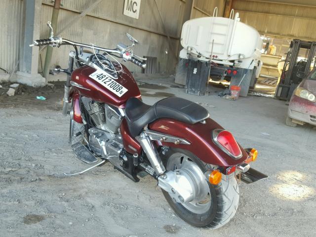 1HFSC55006A208359 - 2006 HONDA VTX1300 C BURGUNDY photo 3