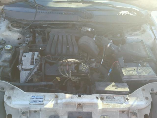 1FAFP53231A263715 - 2001 FORD TAURUS SE WHITE photo 7