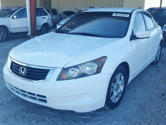 1HGCP26418A113705 - 2008 HONDA ACCORD LXP WHITE photo 2