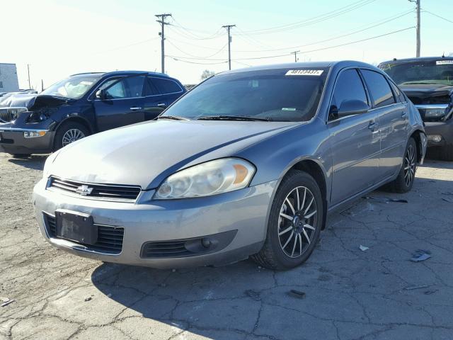 2G1WU581469141640 - 2006 CHEVROLET IMPALA LTZ CHARCOAL photo 2