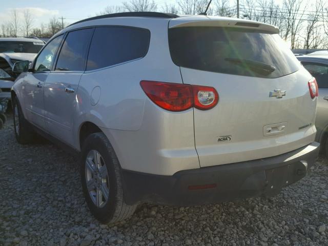 1GNKRGED7BJ349325 - 2011 CHEVROLET TRAVERSE L WHITE photo 3