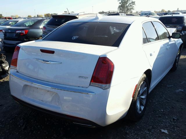 2C3CCAAG8FH932042 - 2015 CHRYSLER 300 LIMITE WHITE photo 4