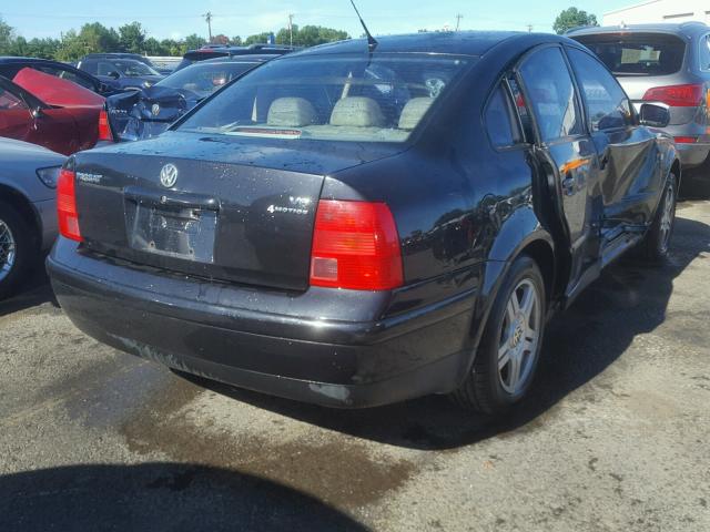 WVWUH23B9YE382014 - 2000 VOLKSWAGEN PASSAT GLX 黑色 照片 4