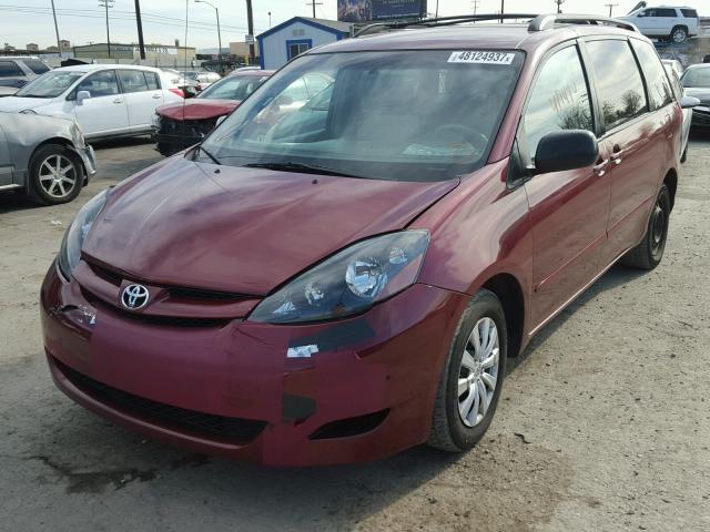 5TDZK23C78S142938 - 2008 TOYOTA SIENNA CE BURGUNDY photo 2