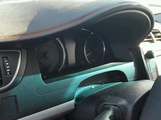 4T1BF1FKXFU018637 - 2015 TOYOTA CAMRY LE ვერცხლისფერი ფოტო 8