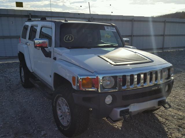 5GTEN13E588114859 - 2008 HUMMER H3 WHITE photo 1