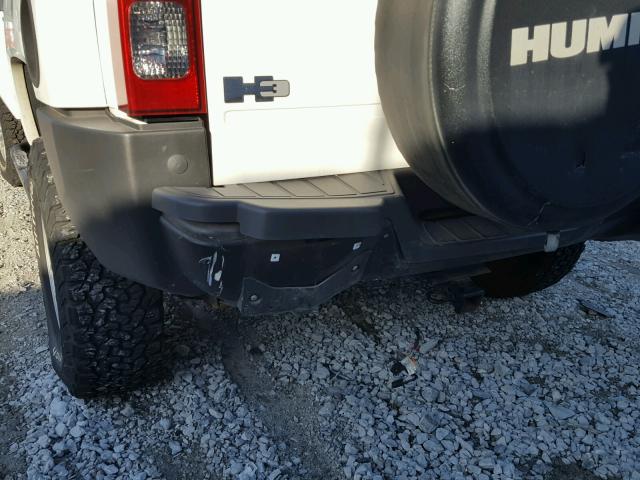 5GTEN13E588114859 - 2008 HUMMER H3 WHITE photo 9