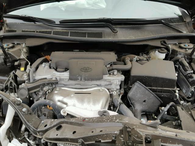 4T1BF1FK1HU720753 - 2017 TOYOTA CAMRY LE შავი ფოტო 7