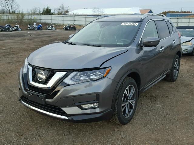 5N1AT2MV8HC780090 - 2017 NISSAN ROGUE SV SILVER photo 2