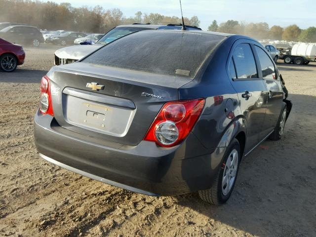 1G1JA5SH3D4163704 - 2013 CHEVROLET SONIC LS GRAY photo 4