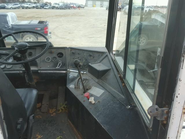 4LMBB511XTL009393 - 1996 CAPACITY OF TEXAS TJ5000 WHITE photo 5