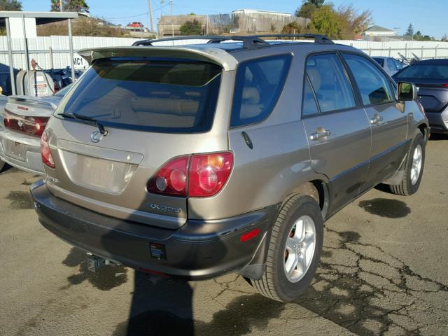 JT6HF10U2Y0139298 - 2000 LEXUS RX 300 GOLD photo 4