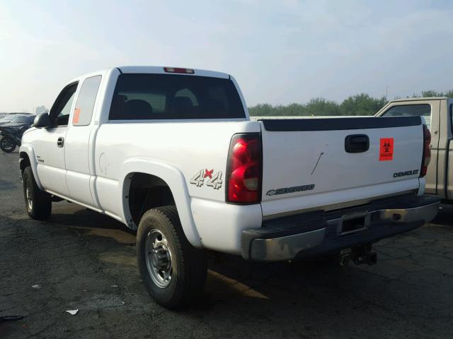 1GCHK29134E102096 - 2004 CHEVROLET SILVERADO WHITE photo 3