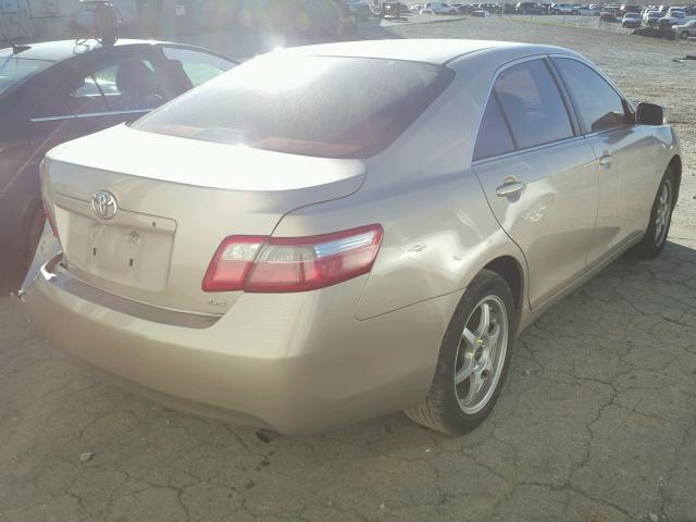 4T1BE46K87U604338 - 2007 TOYOTA CAMRY NEW GOLD photo 4