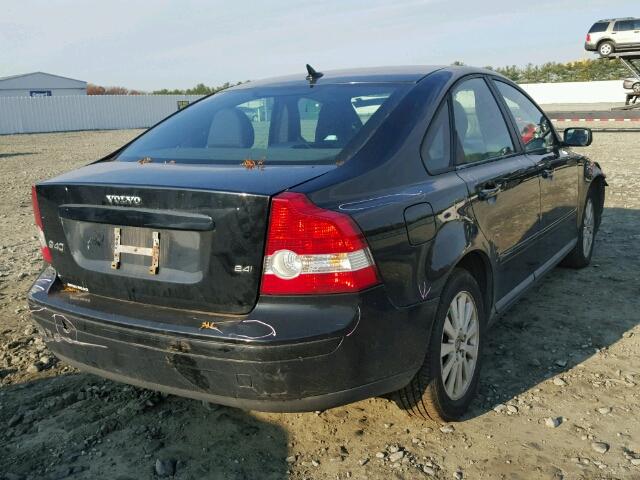 YV1MS382852077885 - 2005 VOLVO S40 2.4I BLACK photo 4