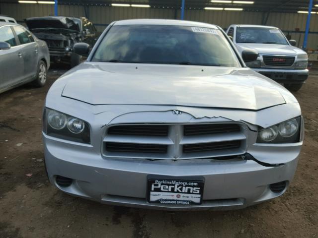 2B3KA43R57H843304 - 2007 DODGE CHARGER SE SILVER photo 9