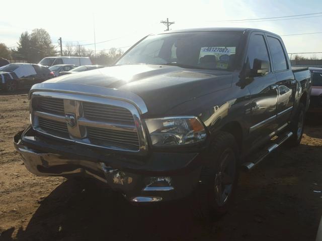 1D7RV1CTXAS129900 - 2010 DODGE RAM 1500 BLACK photo 2