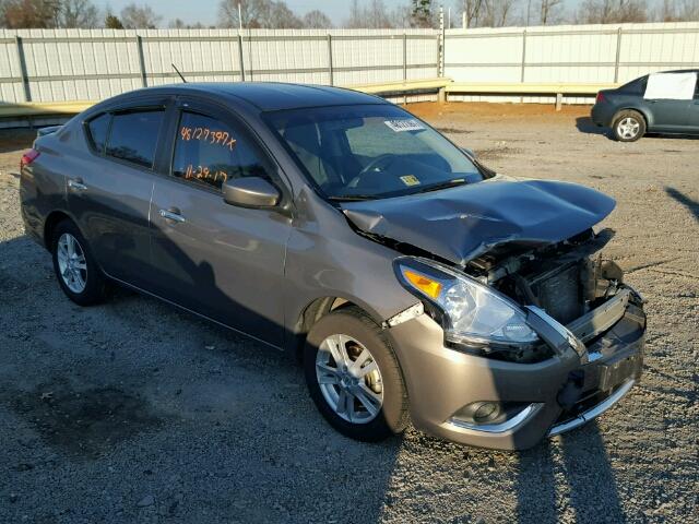 3N1CN7AP3FL851159 - 2015 NISSAN VERSA S GRAY photo 1