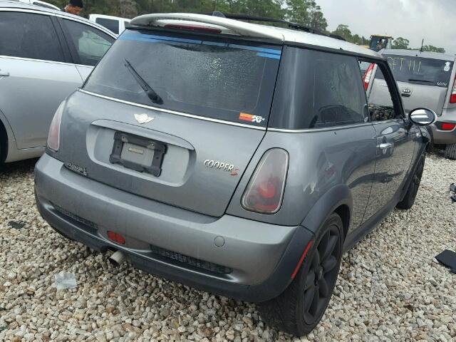 WMWRE33475TD97575 - 2005 MINI COOPER S GRAY photo 4