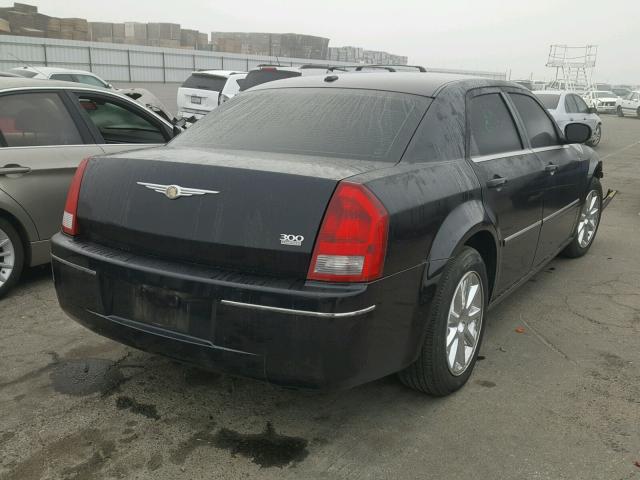 2C3KA53G77H731238 - 2007 CHRYSLER 300 TOURIN BLACK photo 4