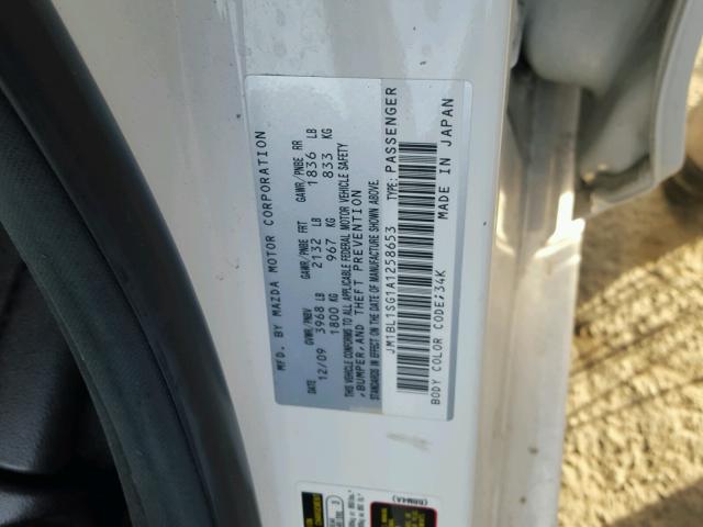 JM1BL1SG1A1258653 - 2010 MAZDA 3 I WHITE photo 10