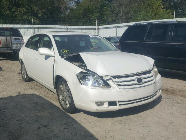 4T1BK36B76U067298 - 2006 TOYOTA AVALON XL WHITE photo 1