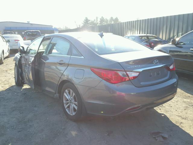 5NPEB4AC4CH503327 - 2012 HYUNDAI SONATA GLS GRAY photo 3