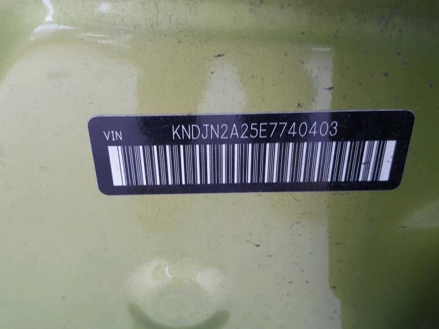 KNDJN2A25E7740403 - 2014 KIA SOUL GREEN photo 10