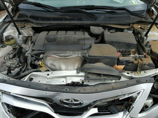 4T1BF3EKXBU671086 - 2011 TOYOTA CAMRY BASE SILVER photo 7