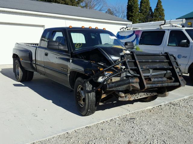 1B7MC3365WJ221669 - 1998 DODGE RAM 3500 BLACK photo 1