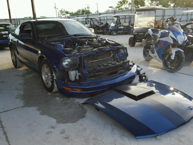 1ZVFT80N175248750 - 2007 FORD MUSTANG BLUE photo 1